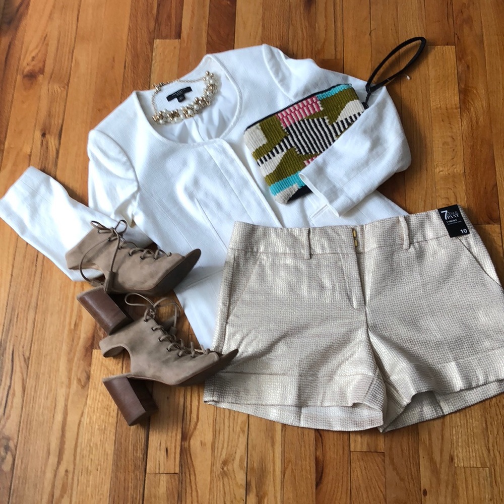 NWT New York and Company gold shimmery shorts